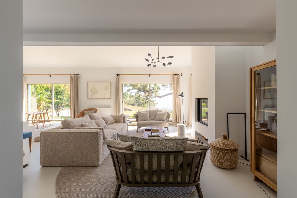 AIP Azóia Villa — photo 1