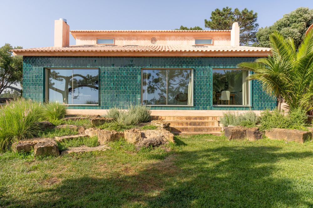 AIP Azóia Villa — photo 4