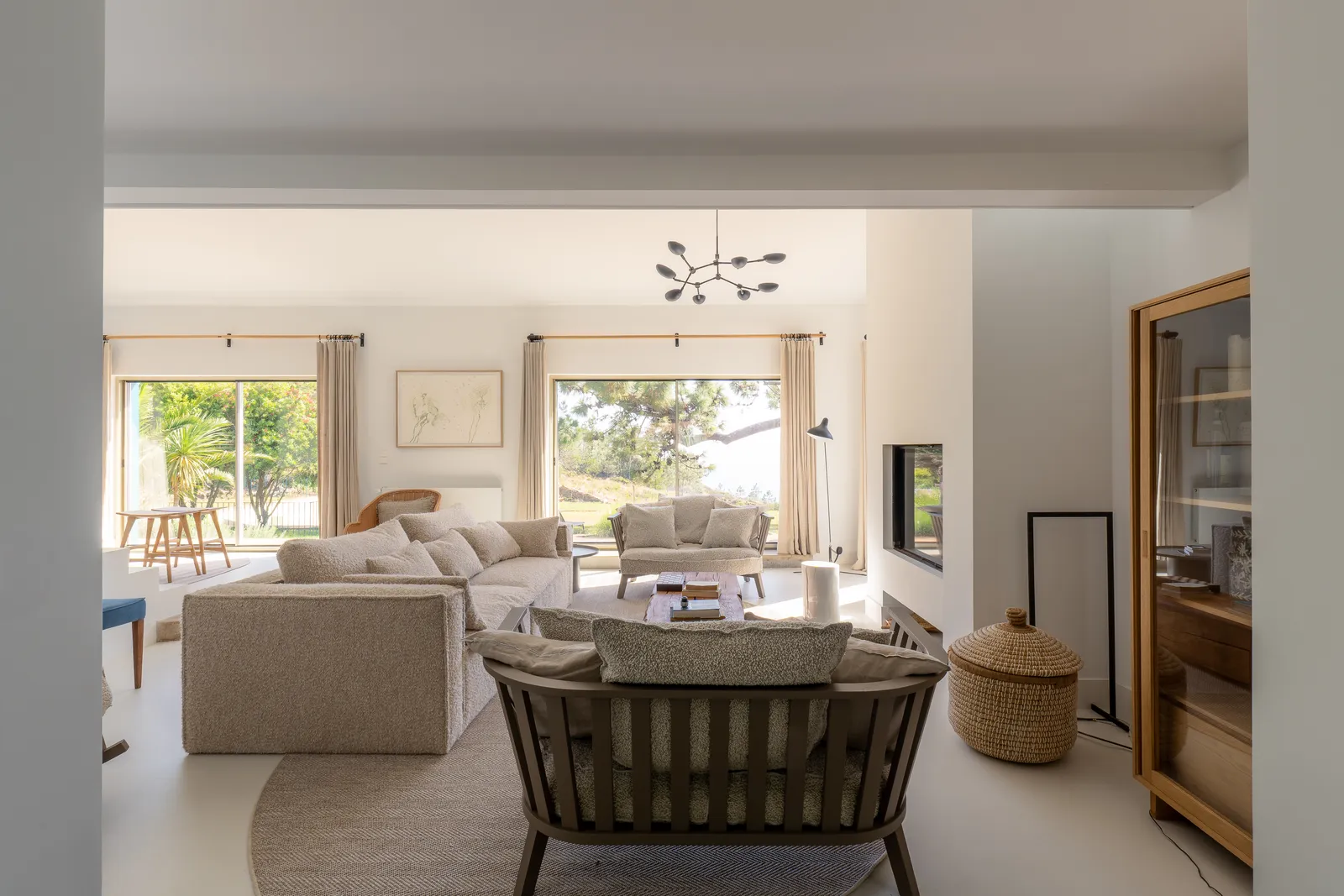 AIP Azóia Villa, Azóia, Portugal (4/7)