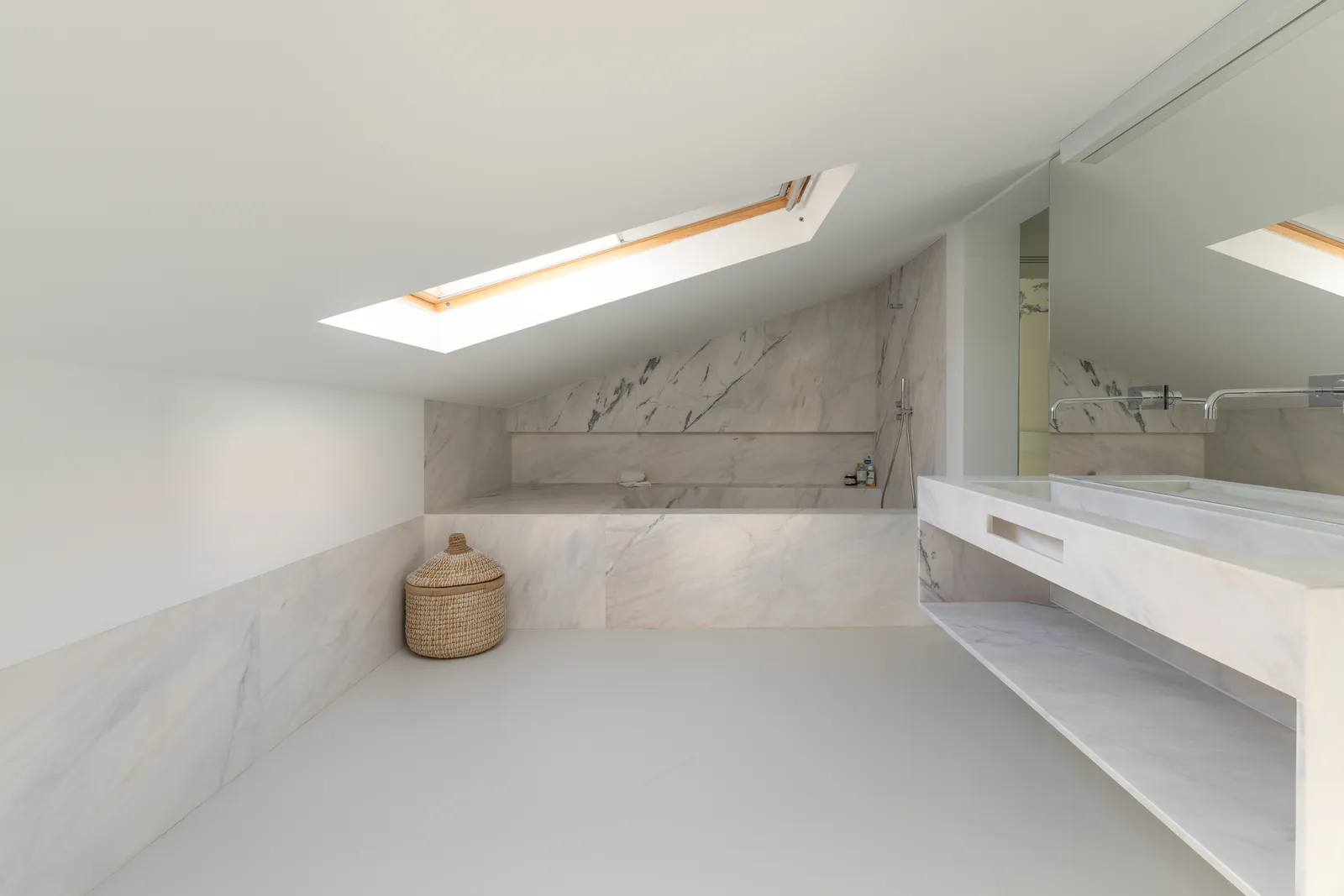 AIP Azóia Villa, Azóia, Portugal (7/7)